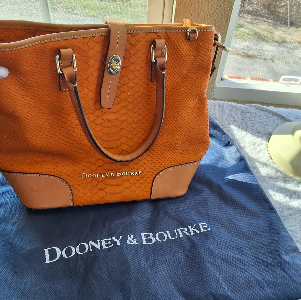 Dooney & Bourke Ostrich Orange and Brown Tote with Structured Design - Picture 12 of 14